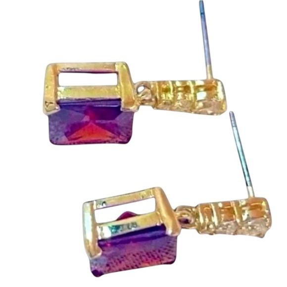 Rhinestone & Gold Drop Earrings 3 sm. Rhinestones w/ Garnet Red Larger Stones - Picture 1 of 5
